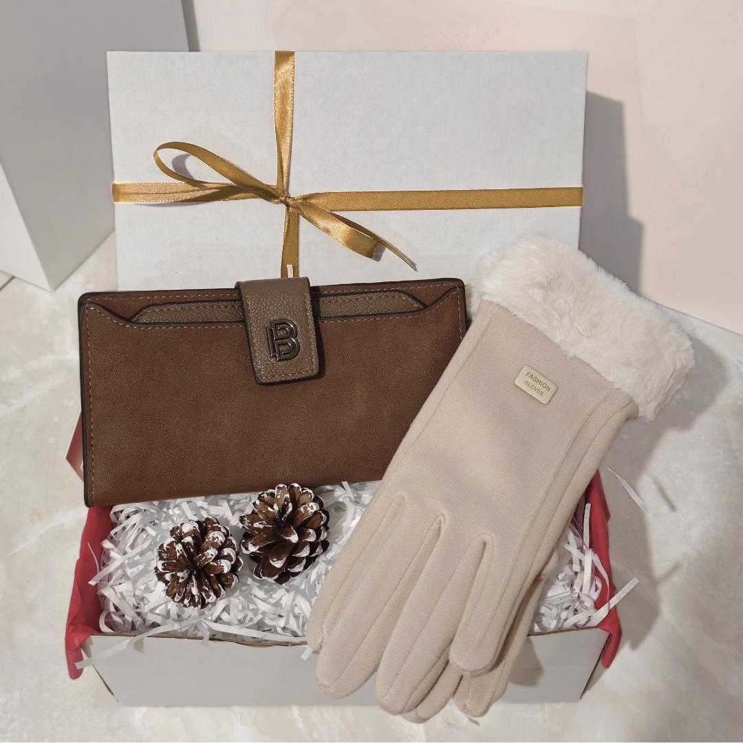 γυναικειό δώρο με πορτοφόλι καφέ βελουτε και γάντια σε μπεζ χρωμα ιδανικο δώρο για κυριες για χειμωνα για δασκάλες